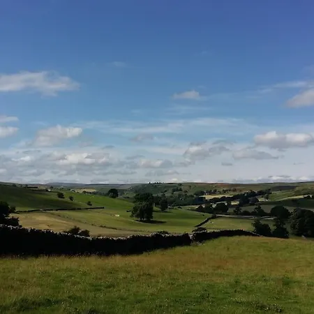 Henry's * Skipton